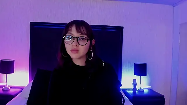 LilithBluum online show from 04/19/26, 04:06