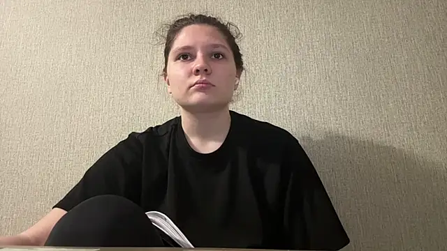 Emmiebutwihu online show from 03/26/26, 09:04