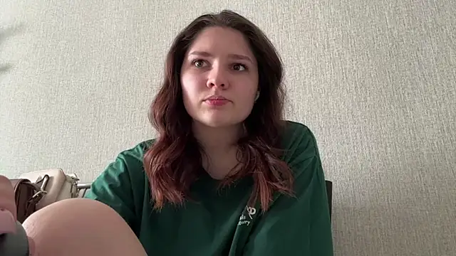 Emmiebutwihu online show from 04/09/26, 06:19