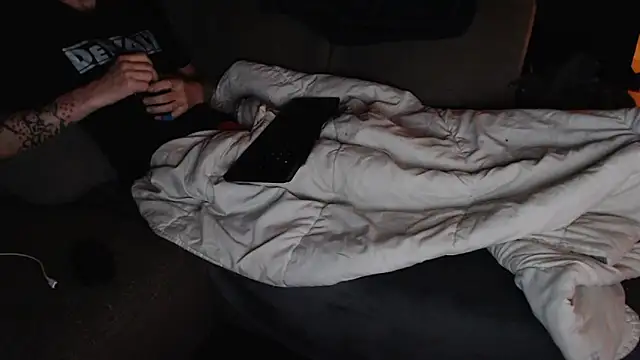Hottehans88 online show from 04/05/26, 03:58