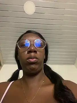 GaiaFiore online show from 04/18/26, 10:30