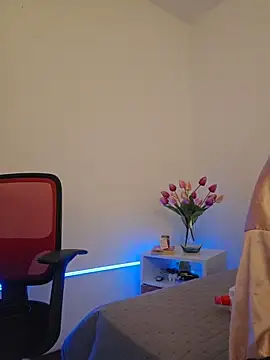 Victoria Evanss online show from 03/27/26, 09:47