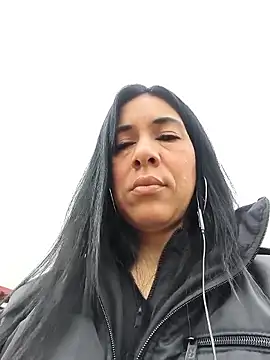 Snapshot of Camillemonroe_ chatting on 04/29/26, 11:36 Camillemonroe online show from 04/29/26, 11:36