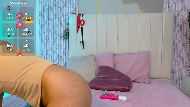 LorenaDuval online show from 03/27/26, 07:13