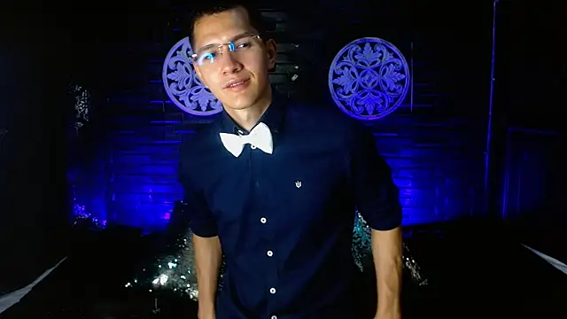 MilanDavid1 online show from 03/25/26, 05:19