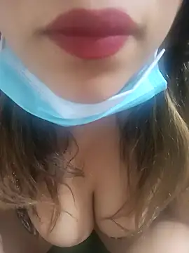 Marwamira online show from 04/17/26, 08:56