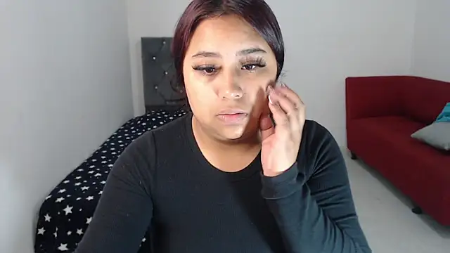 candymorena69 online show from 06/01/26, 12:40