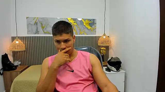 Snapshot of AlessandroFranco chatting on 06/18/26, 01:26 AlessandroFranco online show from 06/18/26, 01:26