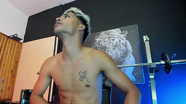 Snapshot of gregg-miller chatting on 03/13/26, 01:12 gregg-miller online show from 03/13/26, 01:12