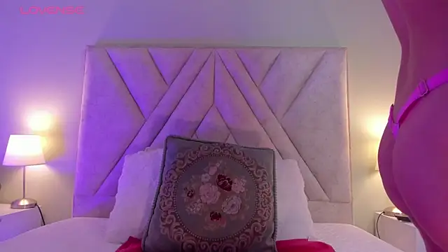nova silk online show from 05/09/26, 08:25