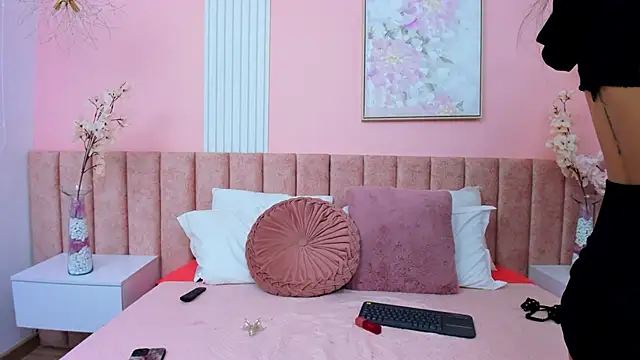 Skarlet Kiss online show from 03/23/26, 07:07