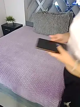 Liily Foxxy online show from 04/23/26, 10:47