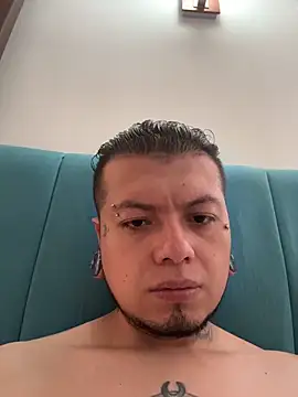 Juan Hernadez27 online show from 03/10/26, 06:24