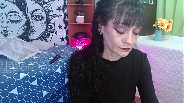 Snapshot of _Alexandra_Jones chatting on 05/27/26, 03:14 Alexandra Jones online show from 05/27/26, 03:14