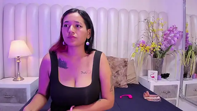 AnieAndReach online show from 03/18/26, 08:12