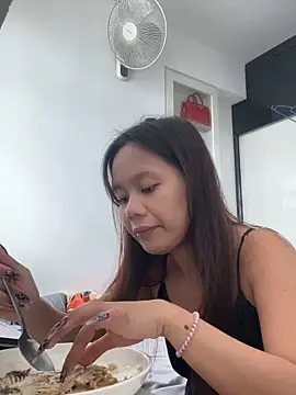 Snapshot of velvetveloura chatting on 03/15/26, 05:02 velvetveloura online show from 03/15/26, 05:02