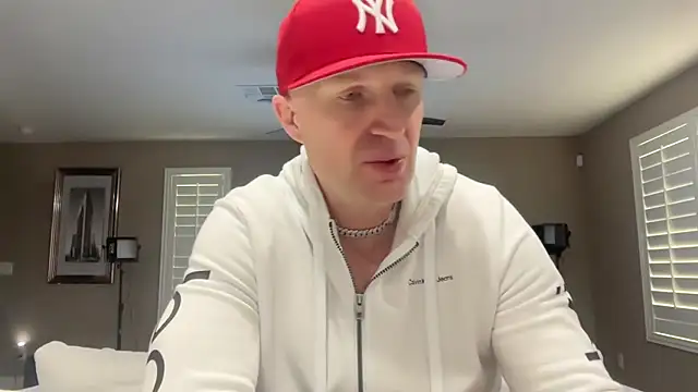 Naughty Ken Barbie-69 online show from 03/30/26, 10:00