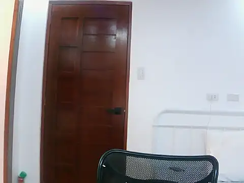 sexiesteyess online show from 04/26/26, 12:52
