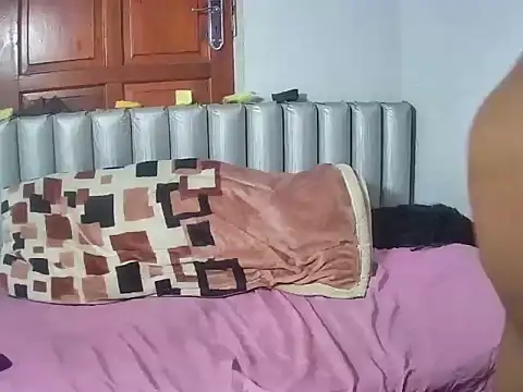 JoycyQueen online show from 03/25/26, 01:33