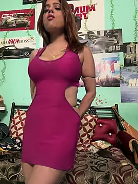 Snapshot of srimoyee46 chatting on 07/10/26, 06:32 srimoyee46 online show from 07/10/26, 06:32