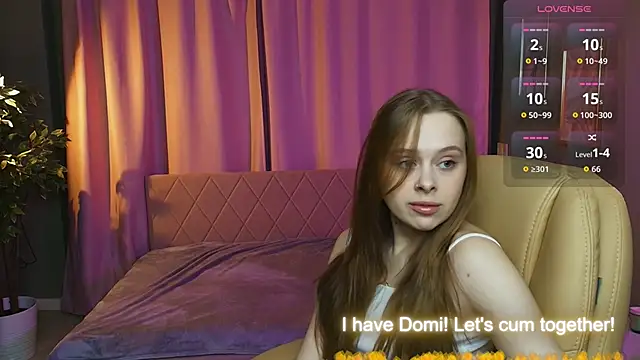 Snapshot of Megg_Ryan chatting on 05/06/26, 02:11 Megg Ryan online show from 05/06/26, 02:11