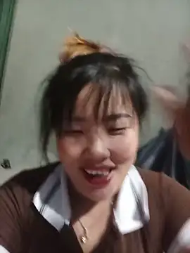 Snapshot of Irene-01 chatting on 05/21/26, 02:46 Irene-01 online show from 05/21/26, 02:46