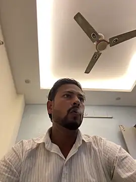 Meet NEW DELHI online show from 03/14/26, 07:47