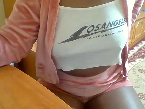 melaninebony2 online show from 03/17/26, 06:06