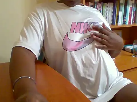 melaninebony2 online show from 03/27/26, 06:19