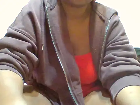 melaninebony2 online show from 04/22/26, 10:50