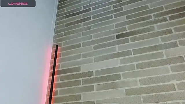 sweet-little online show from 05/28/26, 12:02