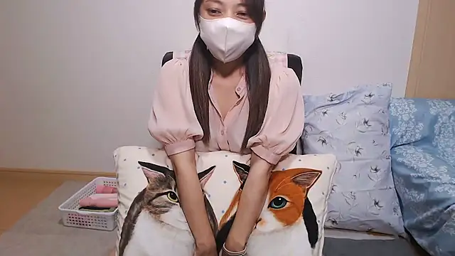 rin rin072 online show from 06/14/26, 10:39