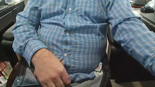 Snapshot of samemOR2027 chatting on 03/10/26, 07:08 samemOR2027 online show from 03/10/26, 07:08