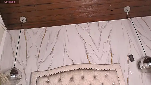 Lickpink1 online show from 04/25/26, 03:42