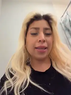 mxmxee online show from 03/28/26, 03:06