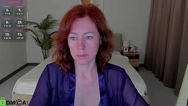 Snapshot of LeticiaRomano chatting on 05/07/26, 04:07 LeticiaRomano online show from 05/07/26, 04:07