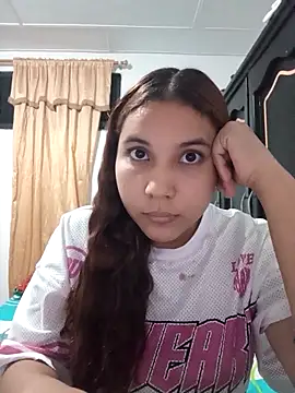 Snapshot of MewRodriguez chatting on 03/15/26, 03:01 MewRodriguez online show from 03/15/26, 03:01