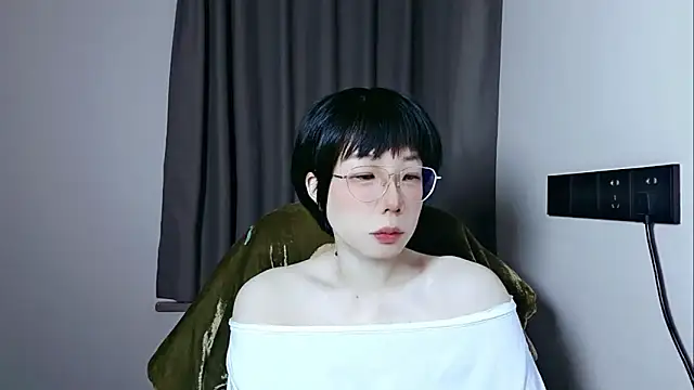 Snapshot of lin_lin_520_520 chatting on 05/08/26, 07:57 lin lin 520 520 online show from 05/08/26, 07:57
