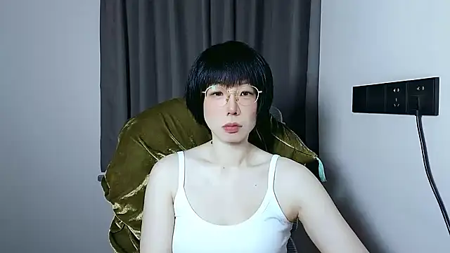 Snapshot of lin_lin_520_520 chatting on 05/26/26, 03:41 lin lin 520 520 online show from 05/26/26, 03:41