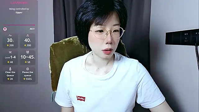 Snapshot of lin_lin_520_520 chatting on 05/27/26, 05:26 lin lin 520 520 online show from 05/27/26, 05:26