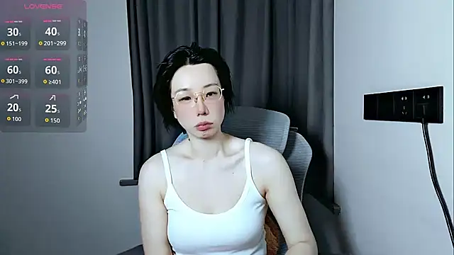 Snapshot of lin_lin_520_520 chatting on 06/10/26, 03:33 lin lin 520 520 online show from 06/10/26, 03:33