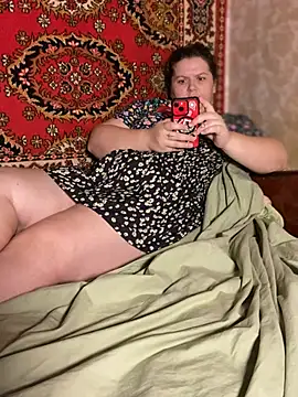 Nenssy555 online show from 06/12/26, 06:18