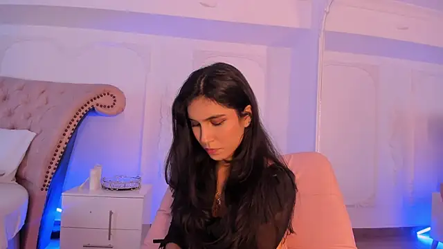 Snapshot of LucianaBlanco_ chatting on 05/23/26, 07:29 LucianaBlanco online show from 05/23/26, 07:29