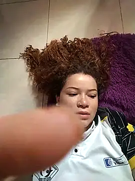 AphroditeSweett online show from 04/17/26, 07:28