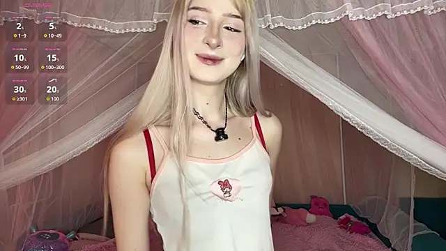 Snapshot of OnlyEva1 chatting on 05/25/26, 08:42 OnlyEva1 online show from 05/25/26, 08:42