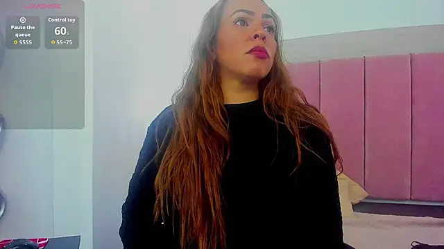 Snapshot of Helenn_Moore chatting on 06/11/26, 12:14 Helenn Moore online show from 06/11/26, 12:14
