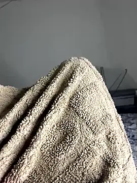 ines chaude78 online show from 03/25/26, 02:17