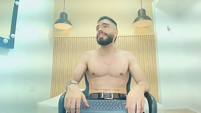 JEAN LEWIS2 online show from 03/26/26, 07:41