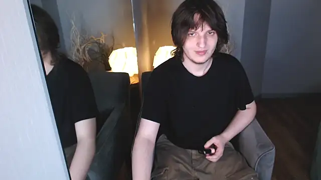 Snapshot of delalex chatting on 05/15/26, 11:12 delalex online show from 05/15/26, 11:12