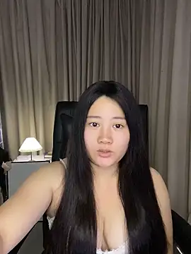 Snapshot of sisibaby20266 chatting on 05/17/26, 01:51 sisibaby20266 online show from 05/17/26, 01:51
